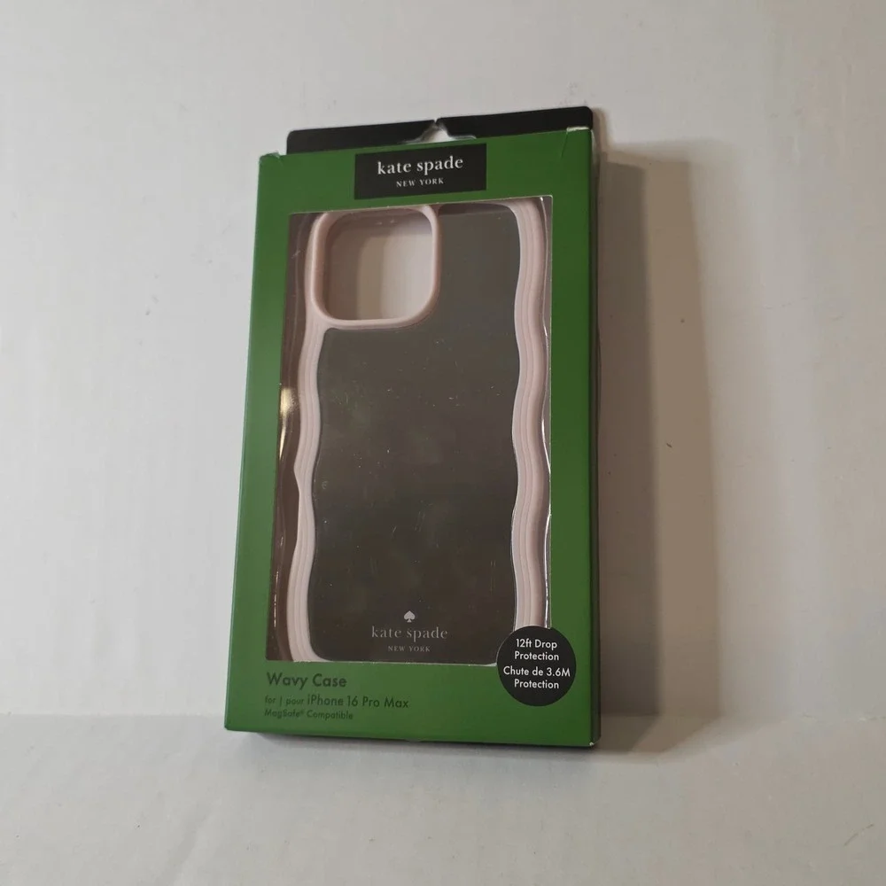 New Kate Spade New York Wavy Case Mirrored iPhone 16 Pro Max MagSafe Light Pink